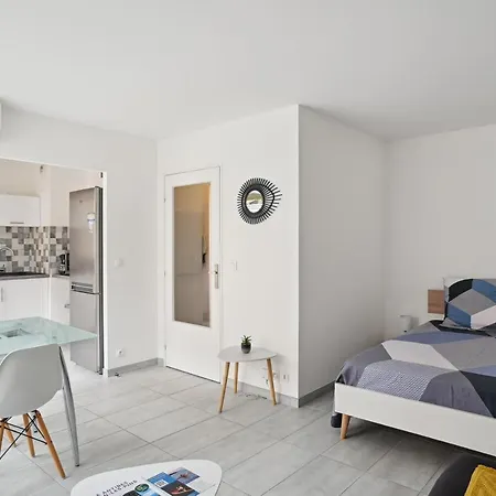 Studio Sympathique D'antibes By Weekome Antibes